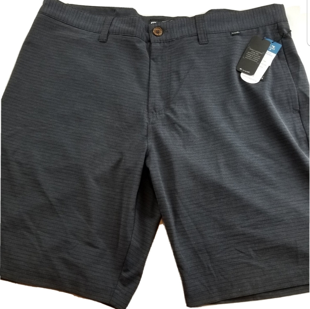 Travis Mathew Prestige 77 Golf Shorts Mens 40 NWT